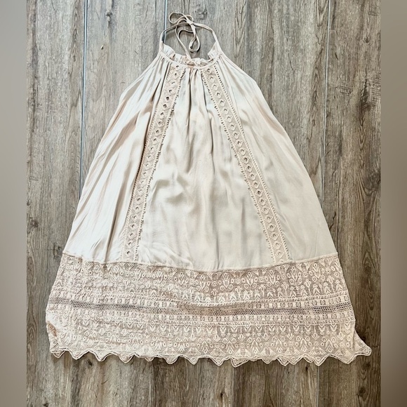 Jen’s Pirate Booty Crochet Lace Dress Reverence Halter REVOLVE Womens Sz S Small - Picture 7 of 14